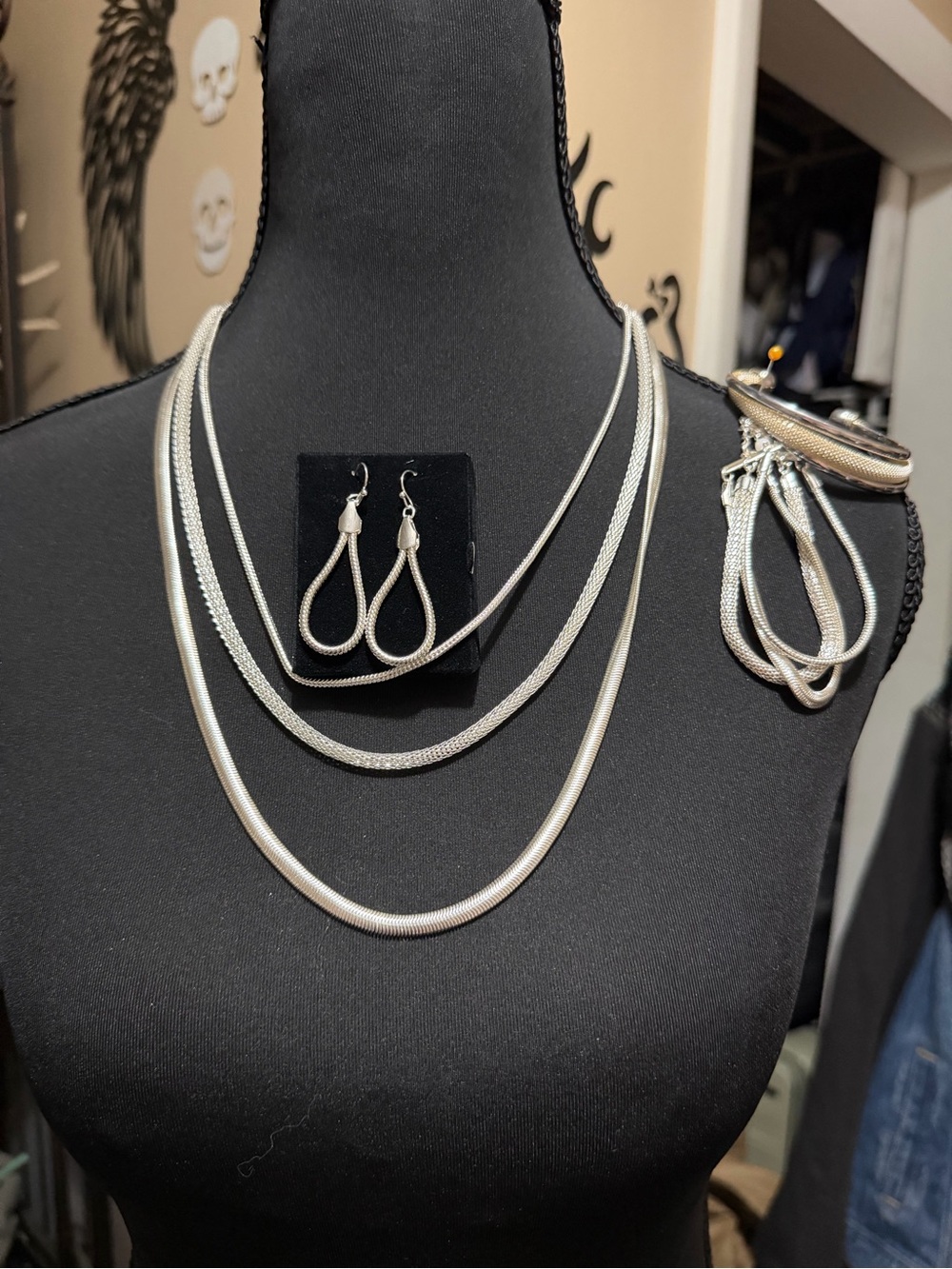 JEWELRY BUNDLE #24 silver tone Avon